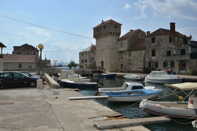 game-of-thrones_kroatien-castel_gomilica-a-12_s5e2_0321