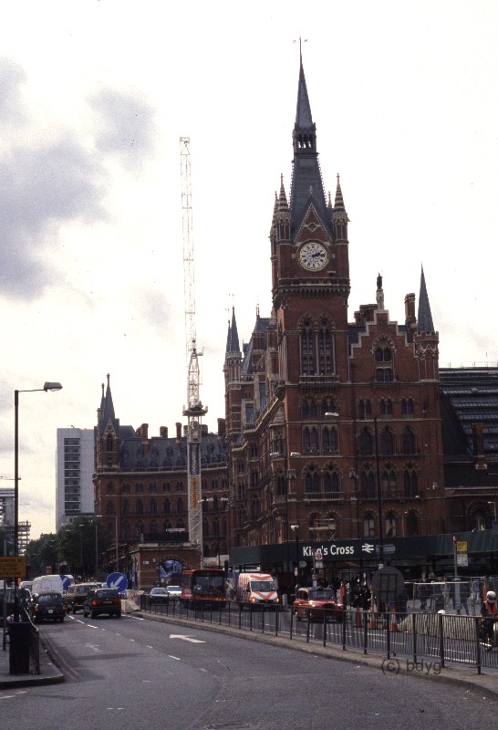 kc04h-kings-cross-x-st.-pancras-london-harry-potter-filmlocations-drehorte